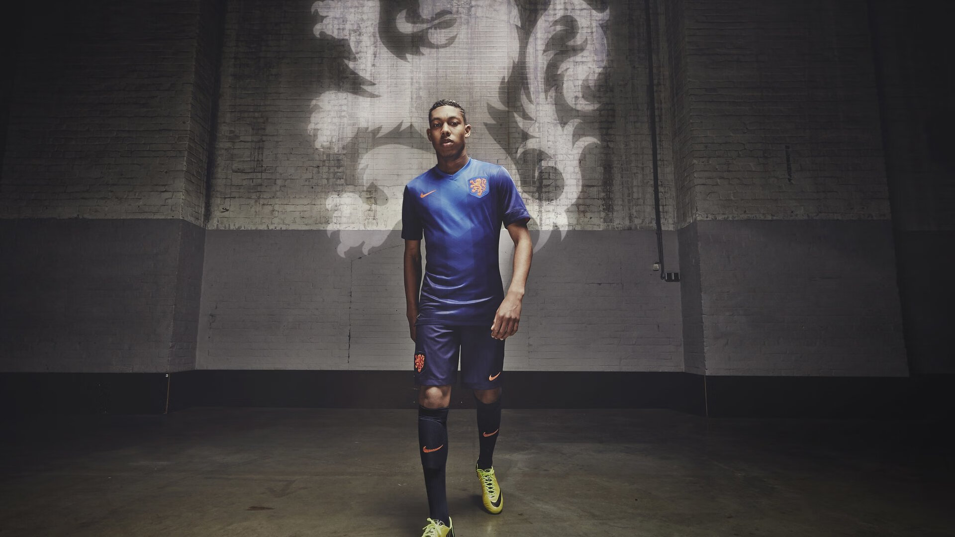 决赛对抗激烈 克莱尔展现大将之风,克莱尔完成比赛