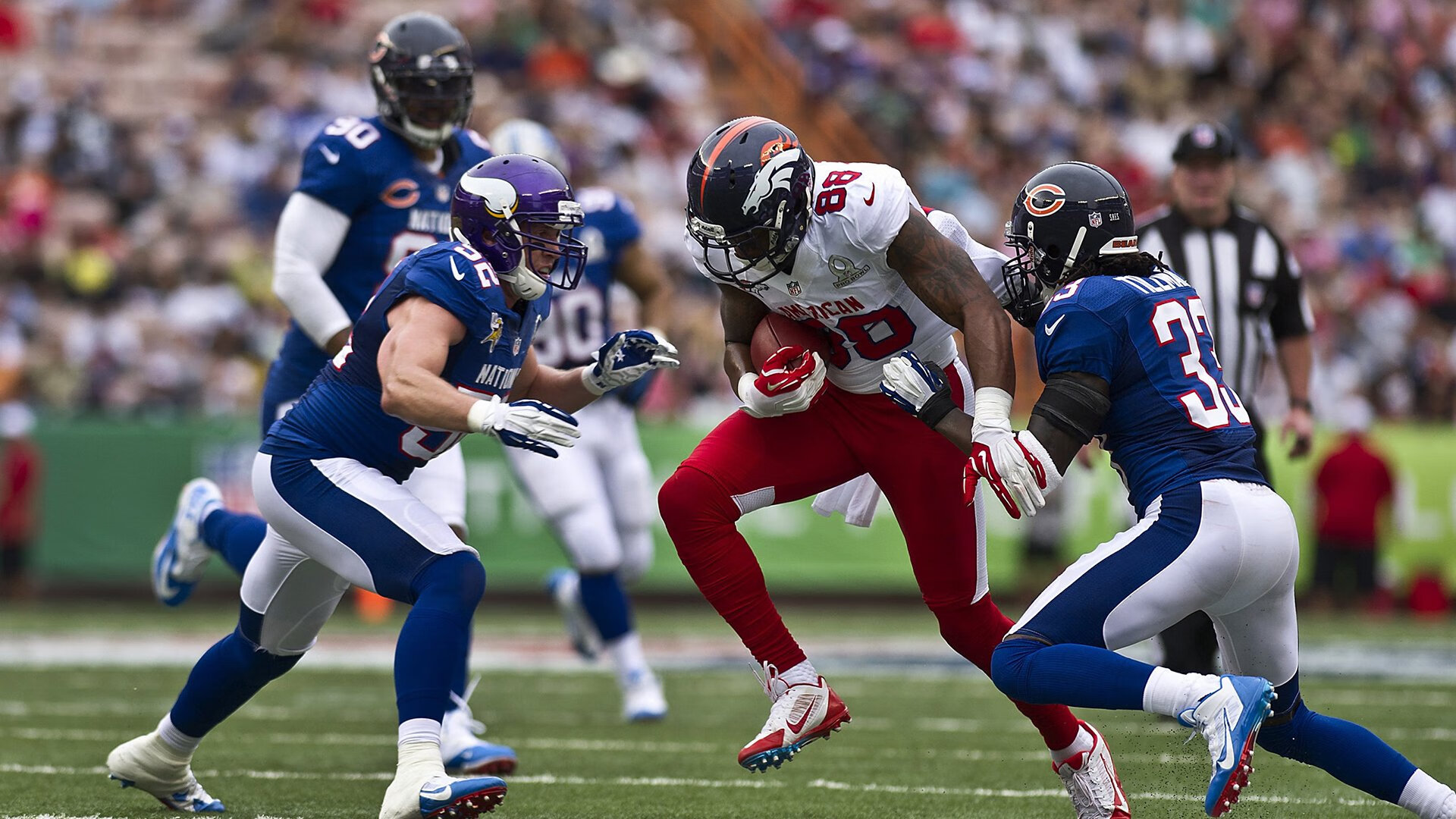 布克关键三分太阳继续刷新纪录，布克得过三分大赛冠军吗